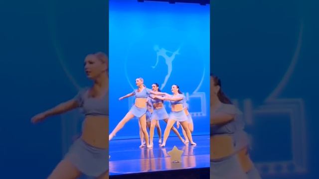 Лабиринт, #танец под песню Ани Лорак #лабиринт #анилорак смотреть онлайн