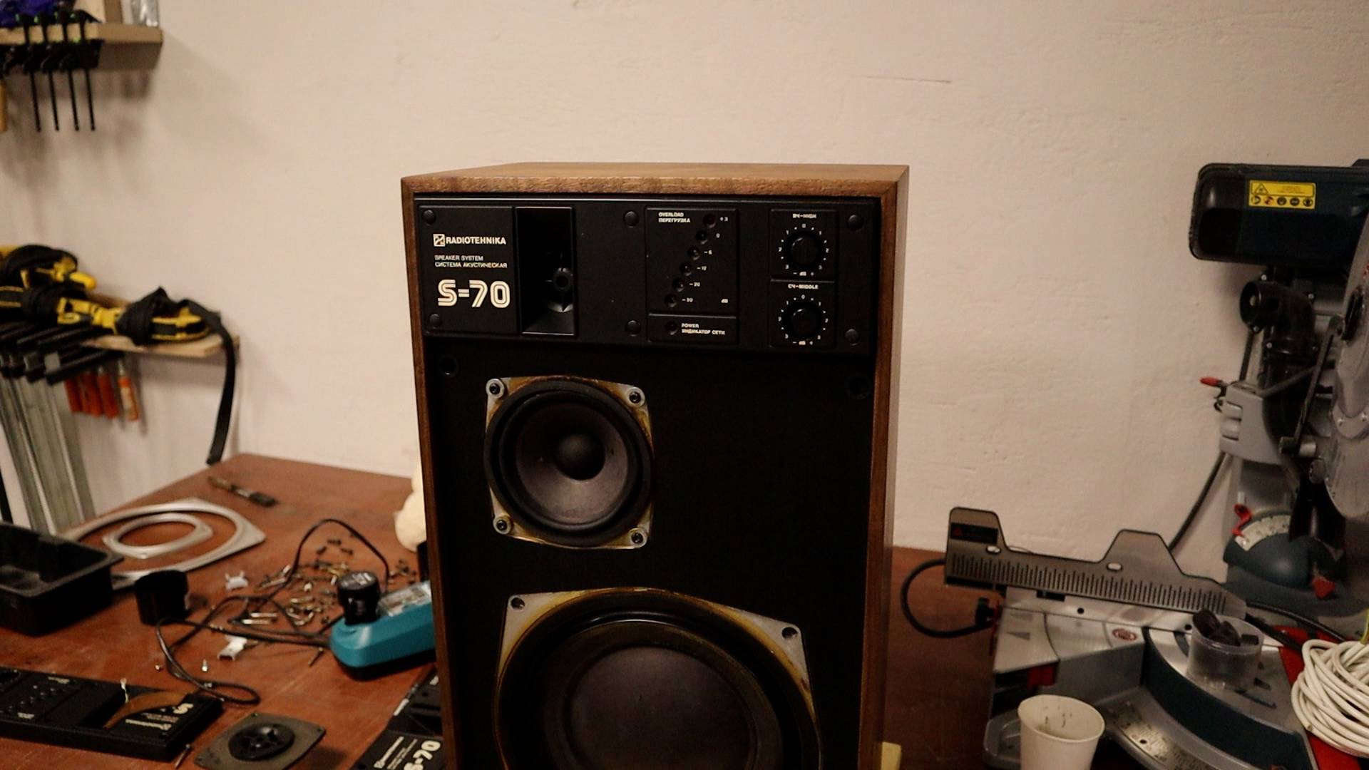 Сборка Radiotehnika S-70, всё не просто!