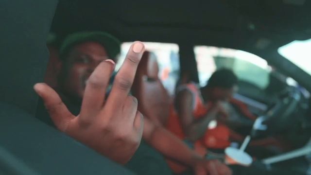 Liberia Sig Ft. Hmttray and Kglizzy -HARDTIMES (official video) смотреть онлайн