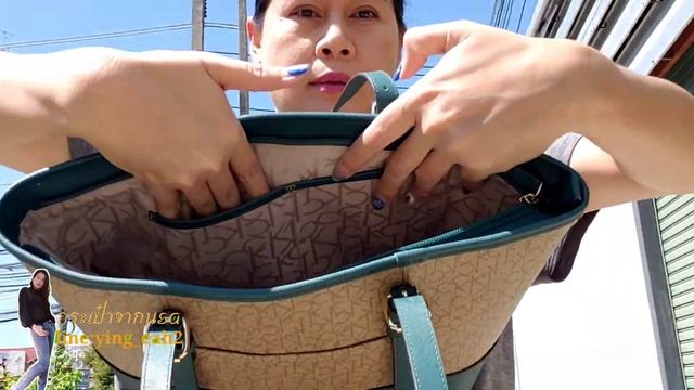 กระเป๋าtote จากแบรนด์Calvin Klein смотреть онлайн