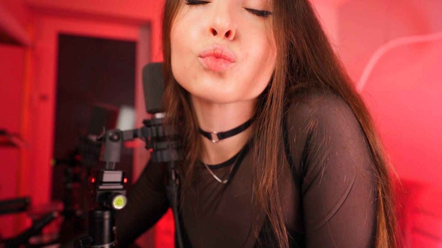 ASMR AKG c214 / Расслабляйся под мой стрим смотреть онлайн