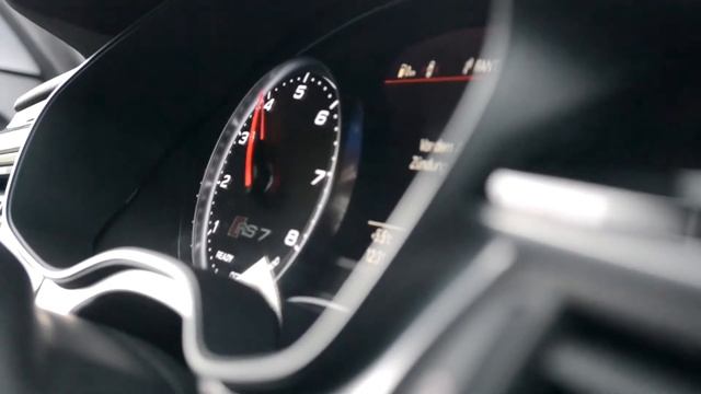 Audi RS7 Performance 605hp - Start Up, Brutal Revs, Lovely Sounds, Interior