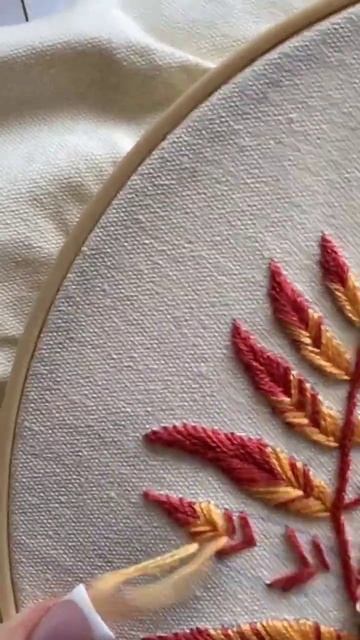 fishbone Stitch / Punto pasado abierto стежок рыбья косточка #embroidery #вышивка #stitch #asmr смотреть онлайн