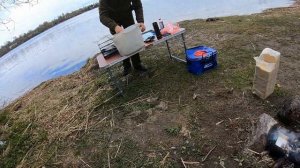 Река Нева. Рыбалка с берега и копчение рыбы. Ленинградская область #рыбалка #река #берег #рецепты