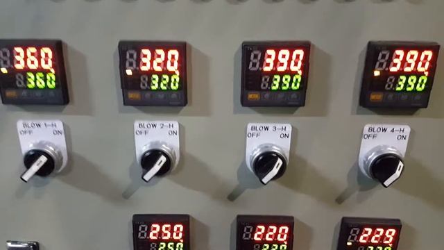 Оборудование для производства бумажных стаканчиков.