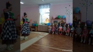 Развлечение " День смеха" . Младшая группа 2021-2022г.