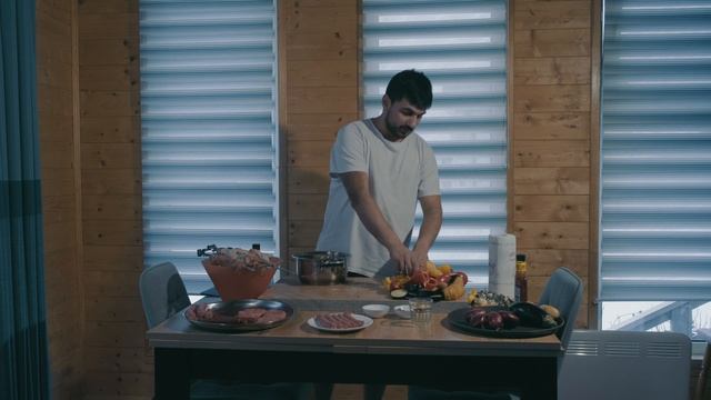 Мясо и овощи на мангале смотреть онлайн