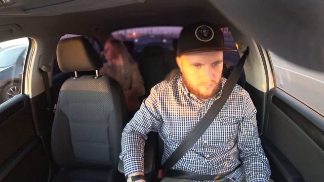 Странная пассажирка в такси! смотреть онлайн