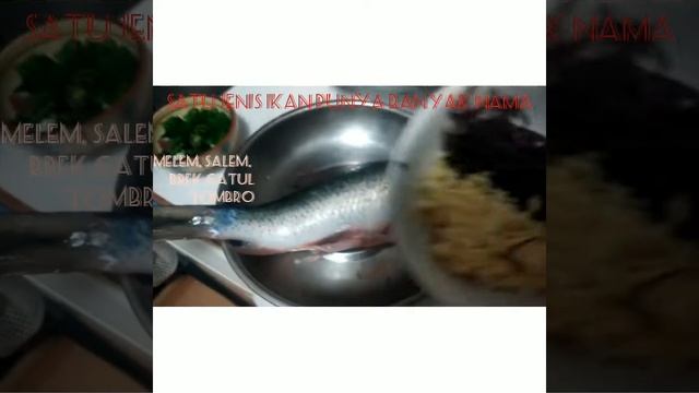 Steam Ikan Tombro Dengan Kedelai Hitam|| Steam Javaanese Barbeel With Black Bean/Preserved Bean смотреть онлайн