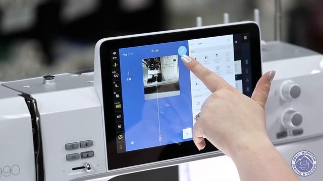 New Features on the Bernina 990! смотреть онлайн