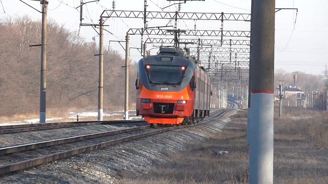 Электропоезд ЭП3Д-0047 Поезд 6415 Лиски — Воронеж (пл.Плехановская) смотреть онлайн