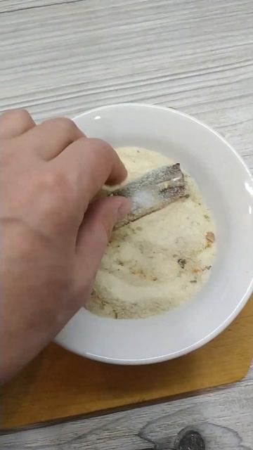 #shorts Жареная мойва в сухарях с лимоном. смотреть онлайн