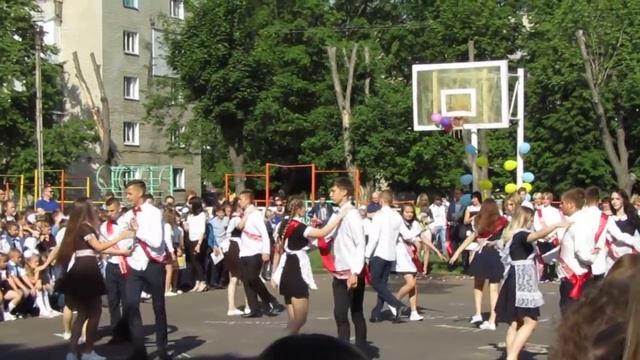 Вальс 2 школа.Первомайский смотреть онлайн