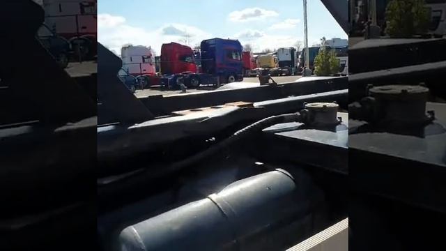 VAEX - Mercedes Actros Hooklift смотреть онлайн