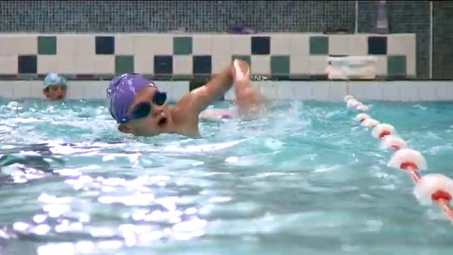 Easton Leisure Centre смотреть онлайн