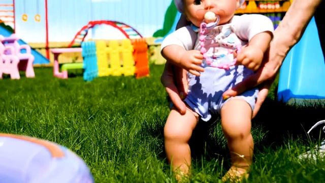 Весёлые игры - Кукла Беби Анабель готовит Кашу! - Видео игры одевалки для девочек с Baby Doll смотреть онлайн