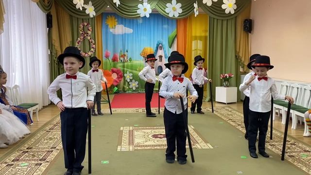 8 марта Танец мальчиков 
Короли танцпола