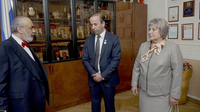Награждение адвоката Содикова Ш.Д. Серебряной медалью им. Н.Ф. Плевако смотреть онлайн