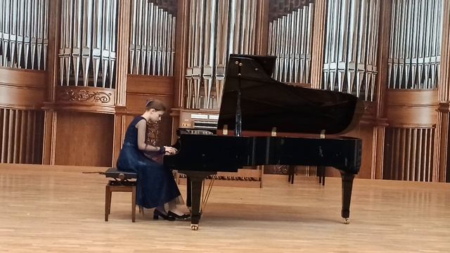 Суслова Анна; М.Глинка Ноктюрн Разлука смотреть онлайн