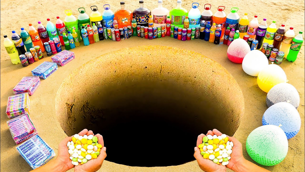 ЭКСПЕРИМЕНТ: Шарики Orbeez, Big Pepsi, Fanta, Monster, Mtn Dew, Coca Cola против Mentos Underground смотреть онлайн
