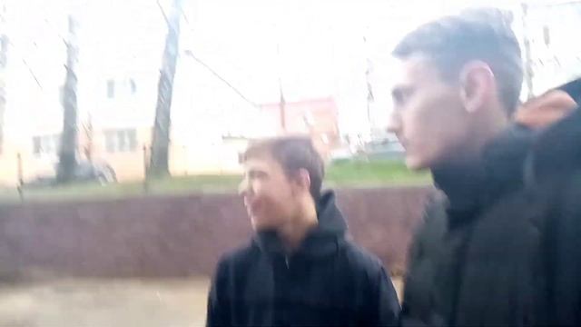 "Сезон 2 серия 1" Труба обновил себе шмот. смотреть онлайн
