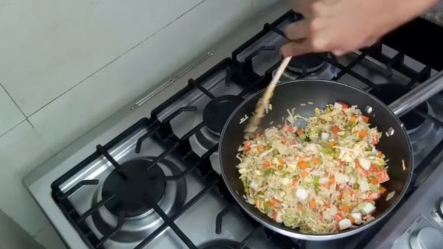 Como Hacer Pimentones Rellenos Con Arroz Y Surimi