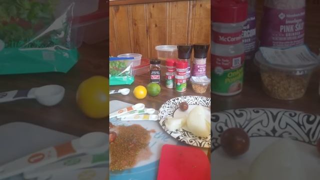 Kumato Tomato Pico De Gallo смотреть онлайн