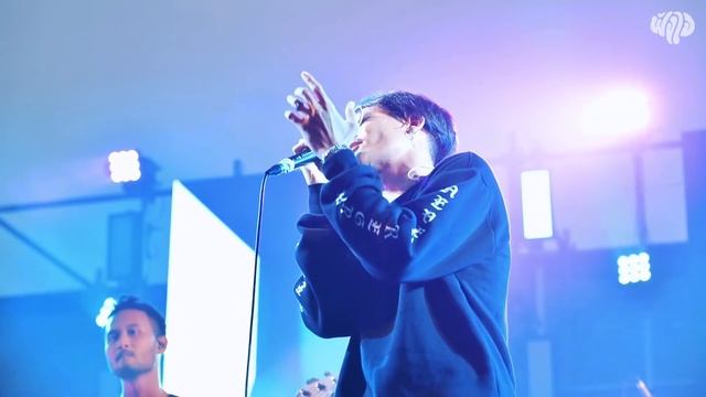 Musketeers - ภาวินี (electric.neon.lamp Cover) [Fungjai Crossplay 2] смотреть онлайн