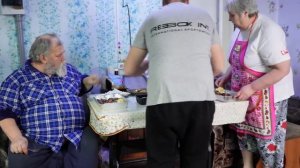 Объелись в ресторане  очень вкусно на 23 февраля