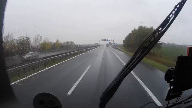 Дальнобой CZ.Как виглядят границы в Европе. Самые наглые водителя в Венгрии смотреть онлайн
