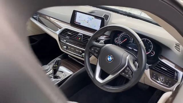 2017 BMW 520 SE Saloon #ToyotaSandyford #SandyfordSelect смотреть онлайн