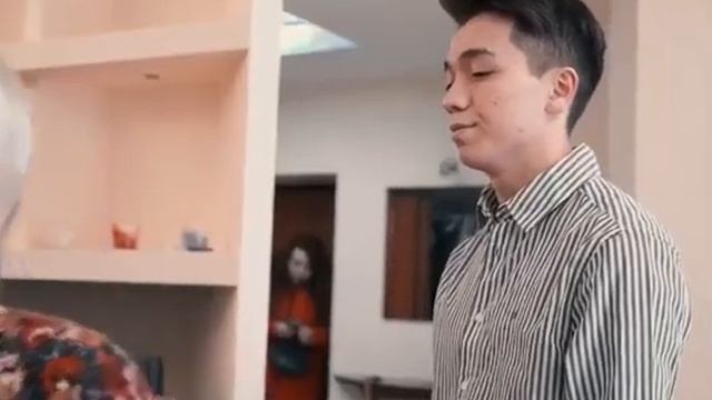 Как бабушка нашла мне невесту😂😂 смотреть онлайн