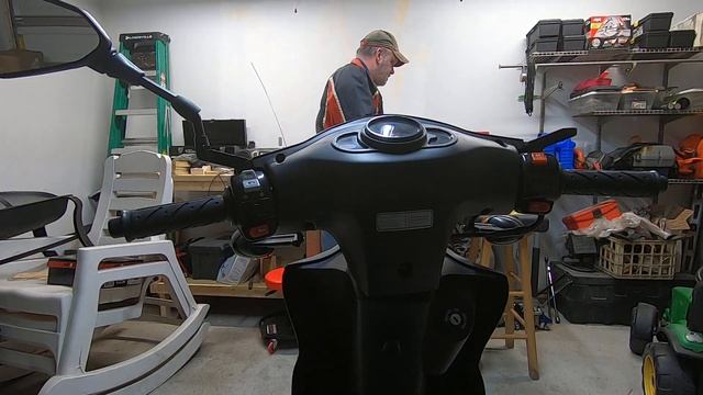 Kymco Agility 50 Mirror And Riser Upgrade смотреть онлайн