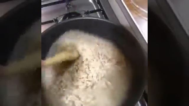 SOLMAZ KAAN'A KURU FASULYE VE PİLAV PİŞİRİYOOR смотреть онлайн