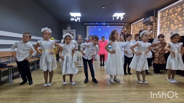 Новогоднее представление 