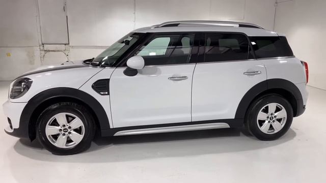 MINI Countryman 1.5 Cooper (s/s) 5dr смотреть онлайн