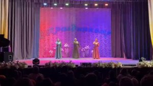 Песня из к/ф "Стряпуха".