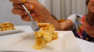 Готовим вместе с Машей Капуки - Шарлотка и Торт для Лаки! - Видео рецепты для детей. Быстро и вкусно