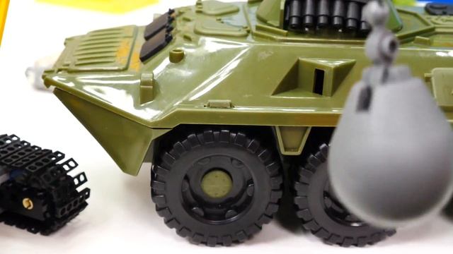 Шоу Той Мастер: Кто сильнее, Человек-паук или Железный человек? Супергерои в видео про игрушки смотреть онлайн