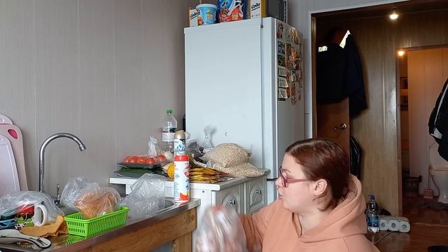 Закупки/Прогулка/Отдых/Отпуск/ смотреть онлайн