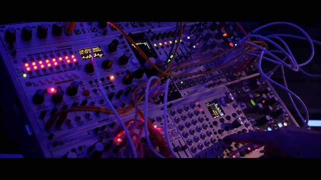 Lighthouse Semi-Generative Ambient (Assimil8or, Morphagene, Plaits, Rainmaker)