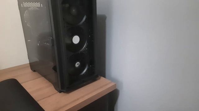 Gabinete Montech AIR 100 Lite - Primeiras impressões / Teste de temperatura смотреть онлайн