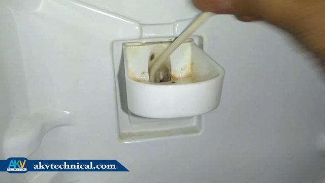 Over ice in freezer | आप के फ्रिज के साथ भी ऐसा हो रहा है ? смотреть онлайн