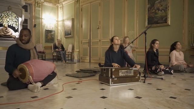 Lilarani - 04/04/2022 - Radhadesh Evening Kirtans