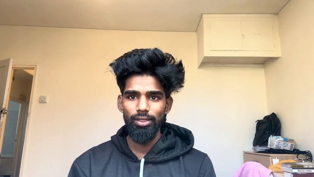 The UK Calling: Sharing My Decision to Move смотреть онлайн