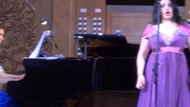 Ария Керубино из оперы Свадьба Фигаро В.А.Моцарт.поет Гульсина Рафекова смотреть онлайн