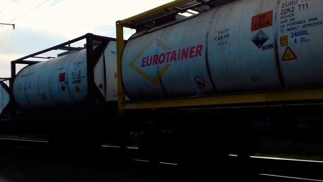 "ЗПОВІЛЬНИВСЯ"2М62У-0344 З ВАНТАЖНИМ ПОЇЗДОМ смотреть онлайн