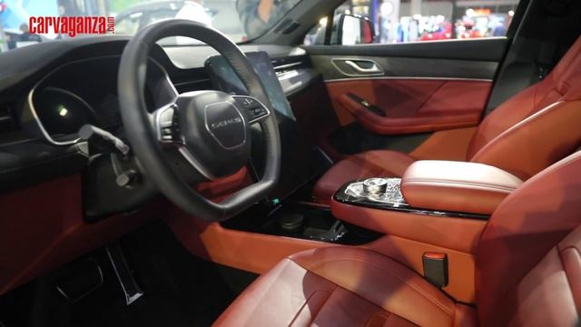 DFSK Seres SF5 : Mobil Listrik Yang Siap Mengaspal Di Indonesia | IIMS Hybrid 2022