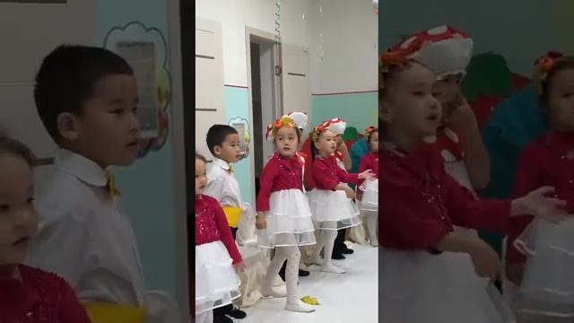 Ильяс осенний бал смотреть онлайн