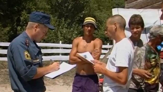 Сотрудники Главного управления МЧС России по Севастополю проверили места отдыха в лесной зоне.